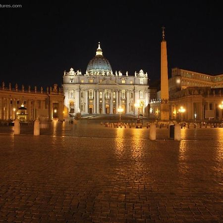 Reale House Rooms Roma Esterno foto